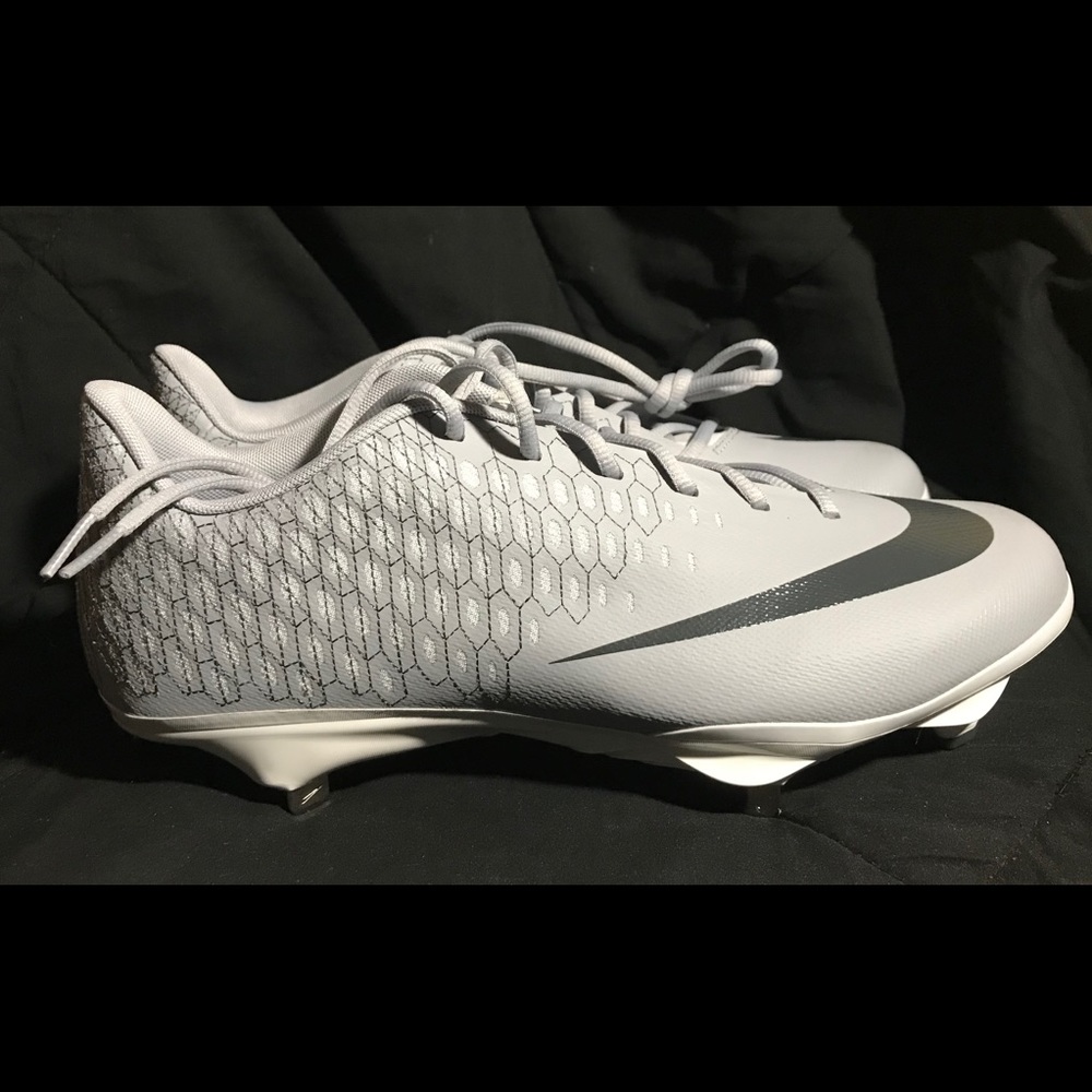 Nike Vapor Metal Low Top Cleats Size 11 Grey.